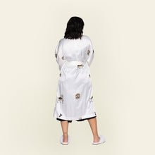 Load image into Gallery viewer, The El Dorado Winnie Robe
